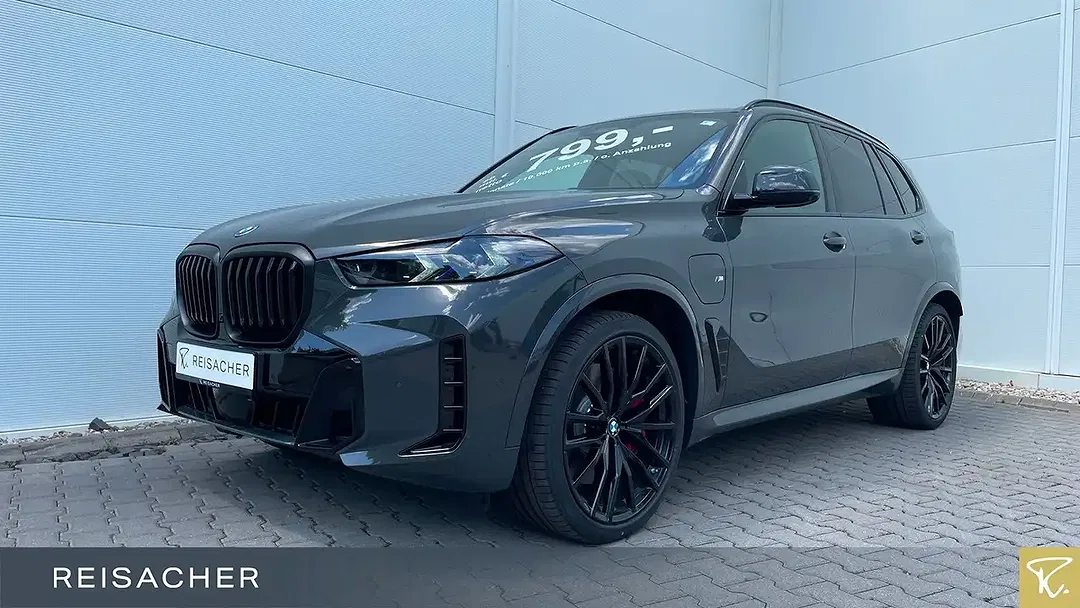BMW X5 - Thumbnail 1