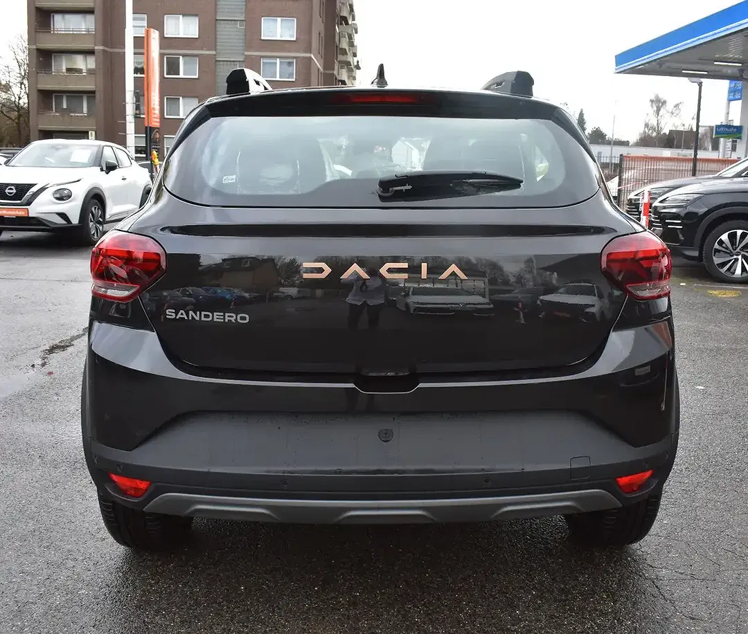 Dacia Sandero - Thumbnail 7