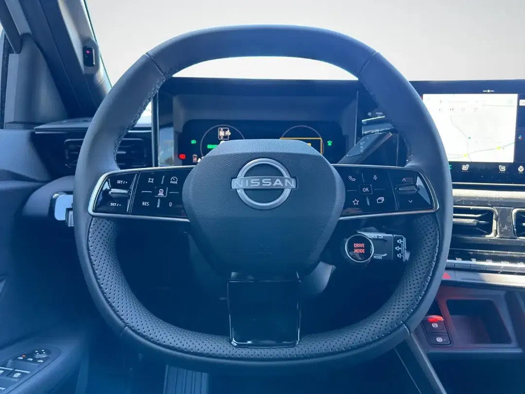 Nissan Micra - Thumbnail 10