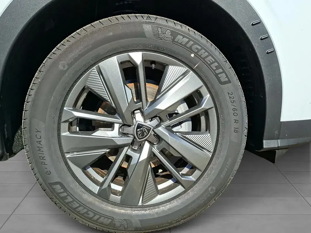 Peugeot 3008 - Thumbnail 6