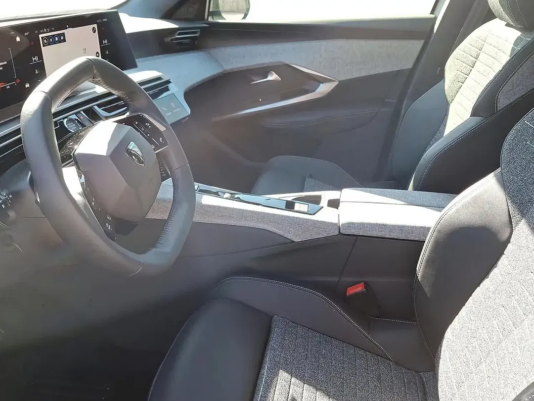 Peugeot 3008 - Thumbnail 7