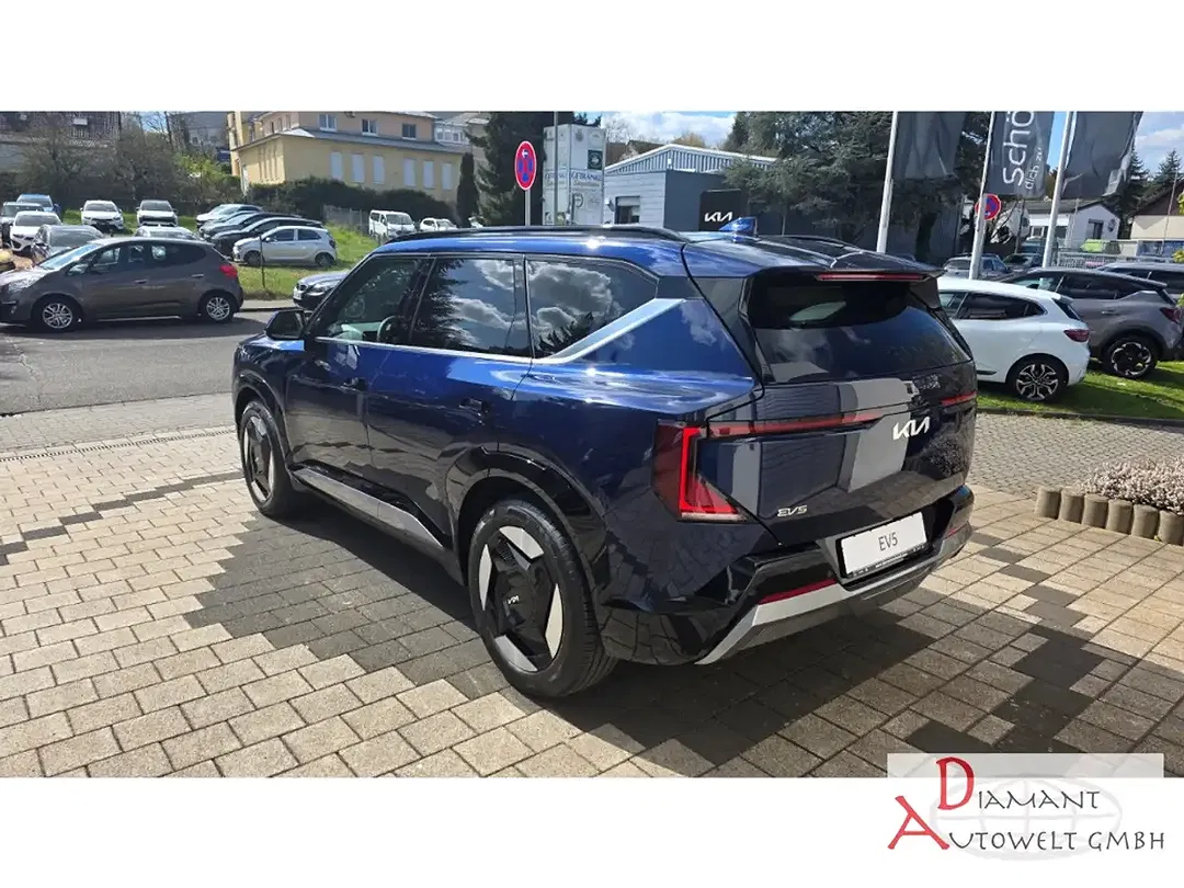 Kia EV5 - Thumbnail 4
