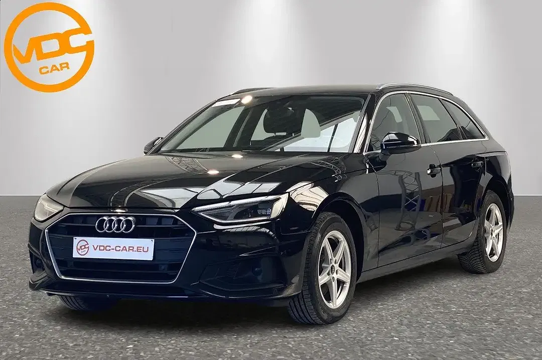 Audi A4 - Thumbnail 1