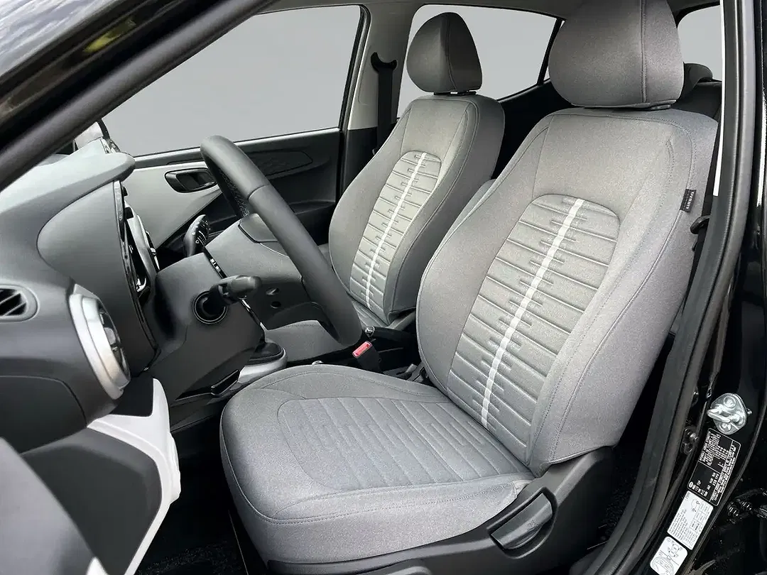 Hyundai i10 - Thumbnail 8