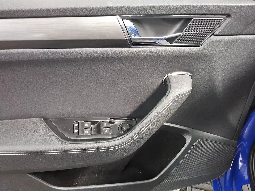 Skoda Superb - Thumbnail 9