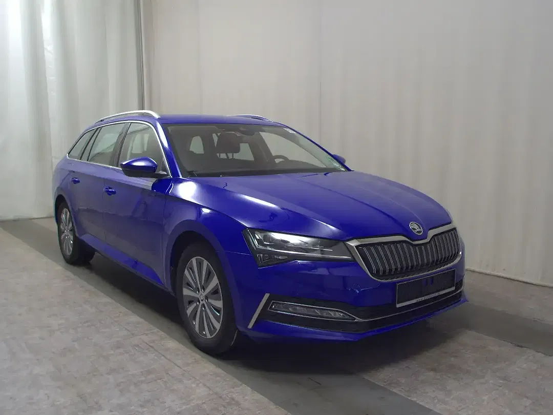 Skoda Superb - Thumbnail 3