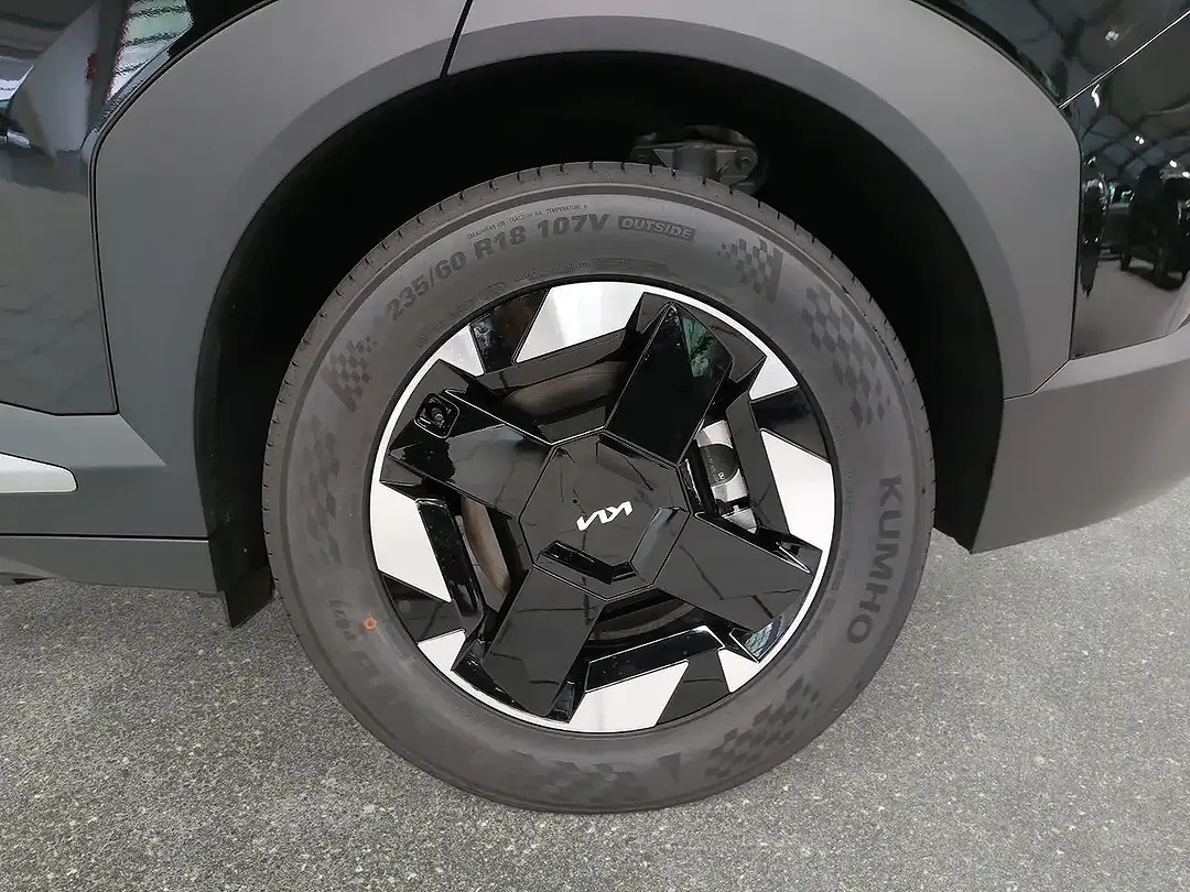 Kia EV5 - Thumbnail 6