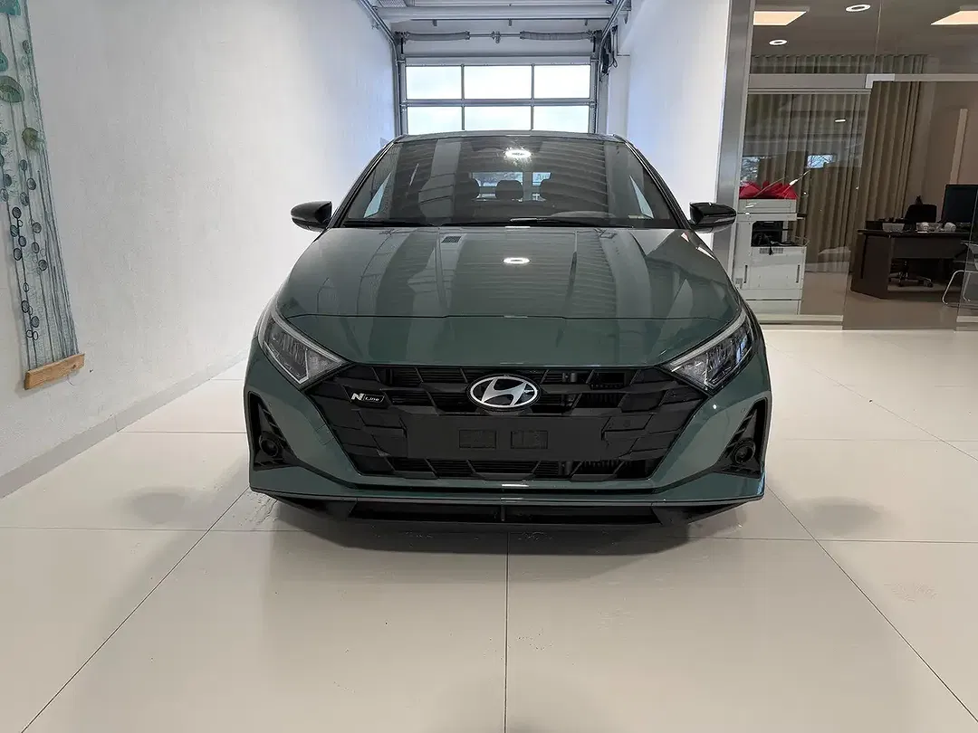 Hyundai i20 - Thumbnail 1