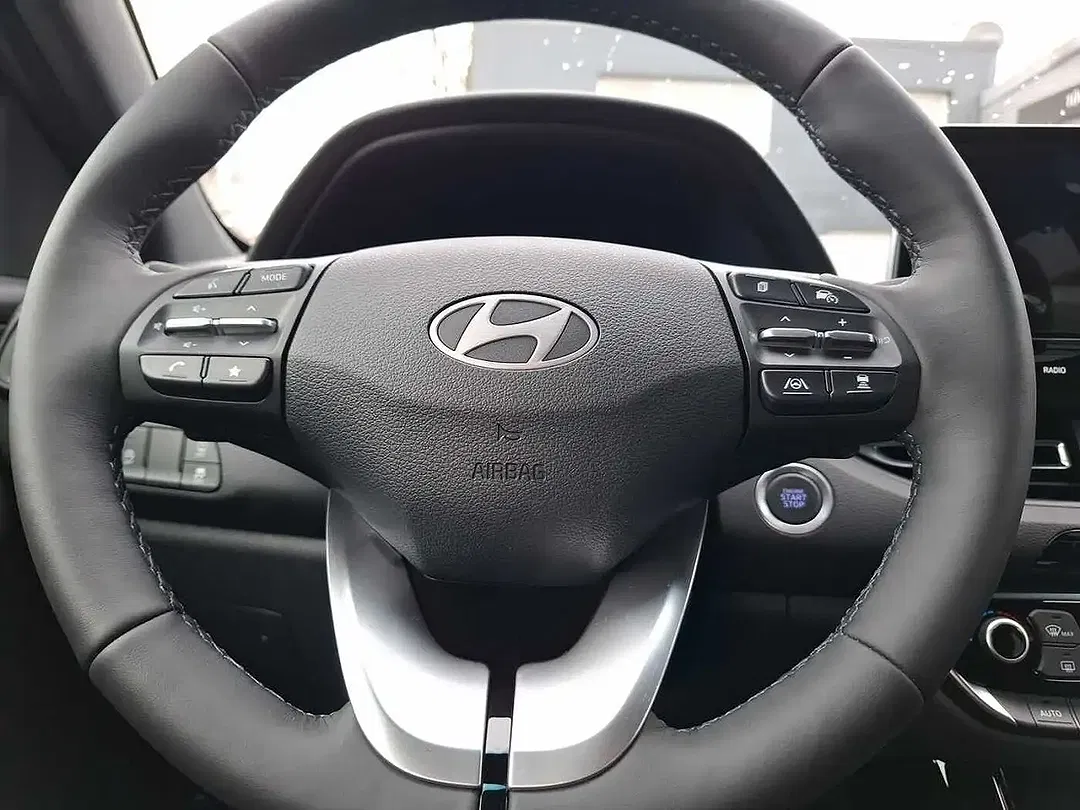 Hyundai i30 - Thumbnail 10