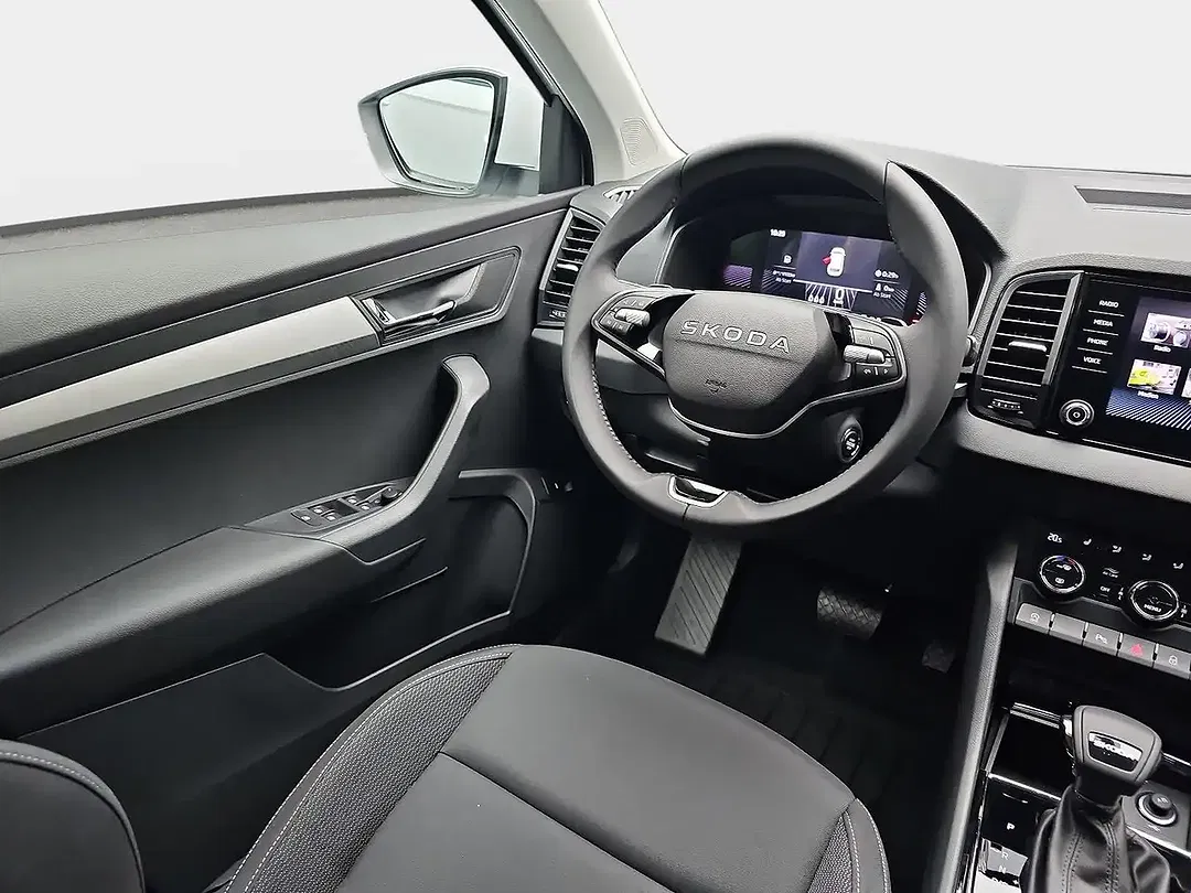 Skoda Karoq - Thumbnail 8
