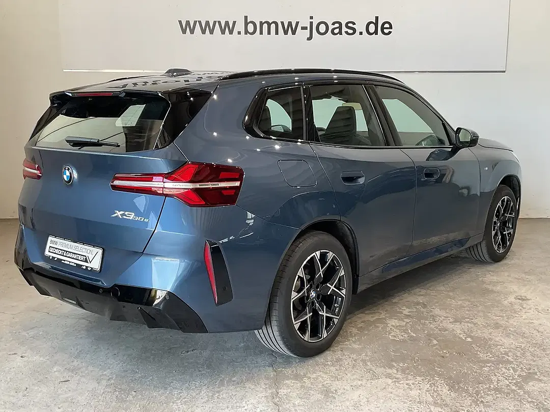 BMW X3 - Thumbnail 13