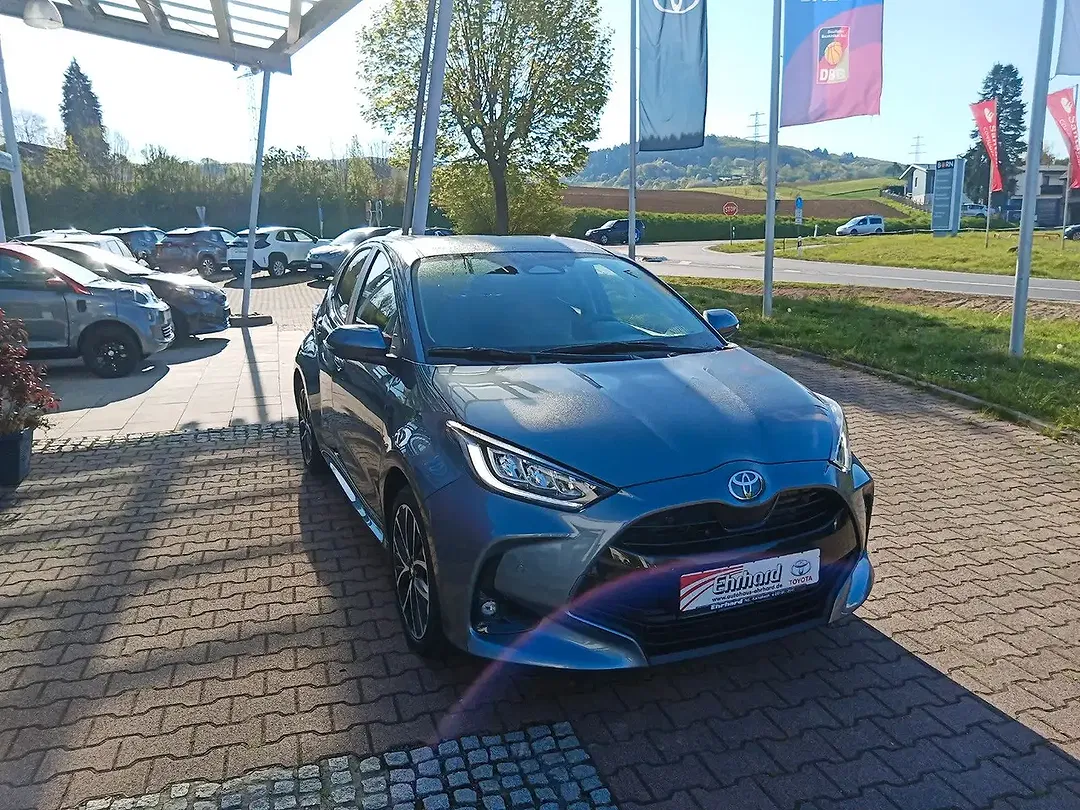 Toyota Yaris - Thumbnail 5