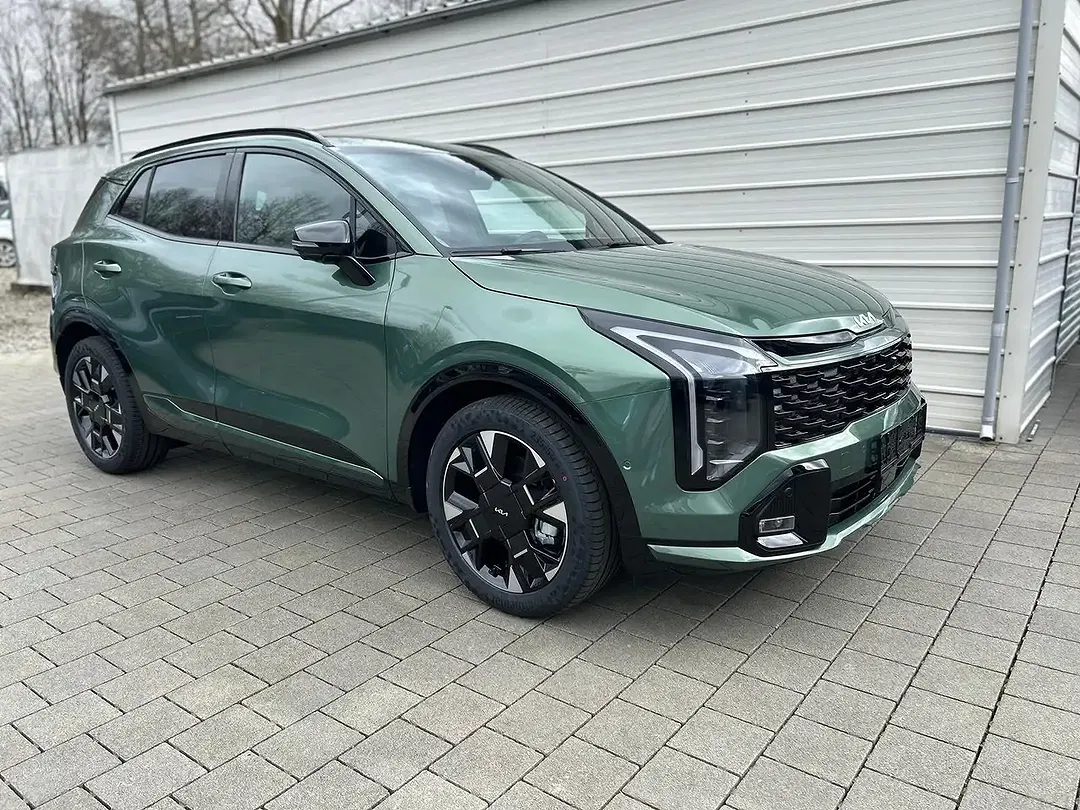 Kia Sportage - Thumbnail 1