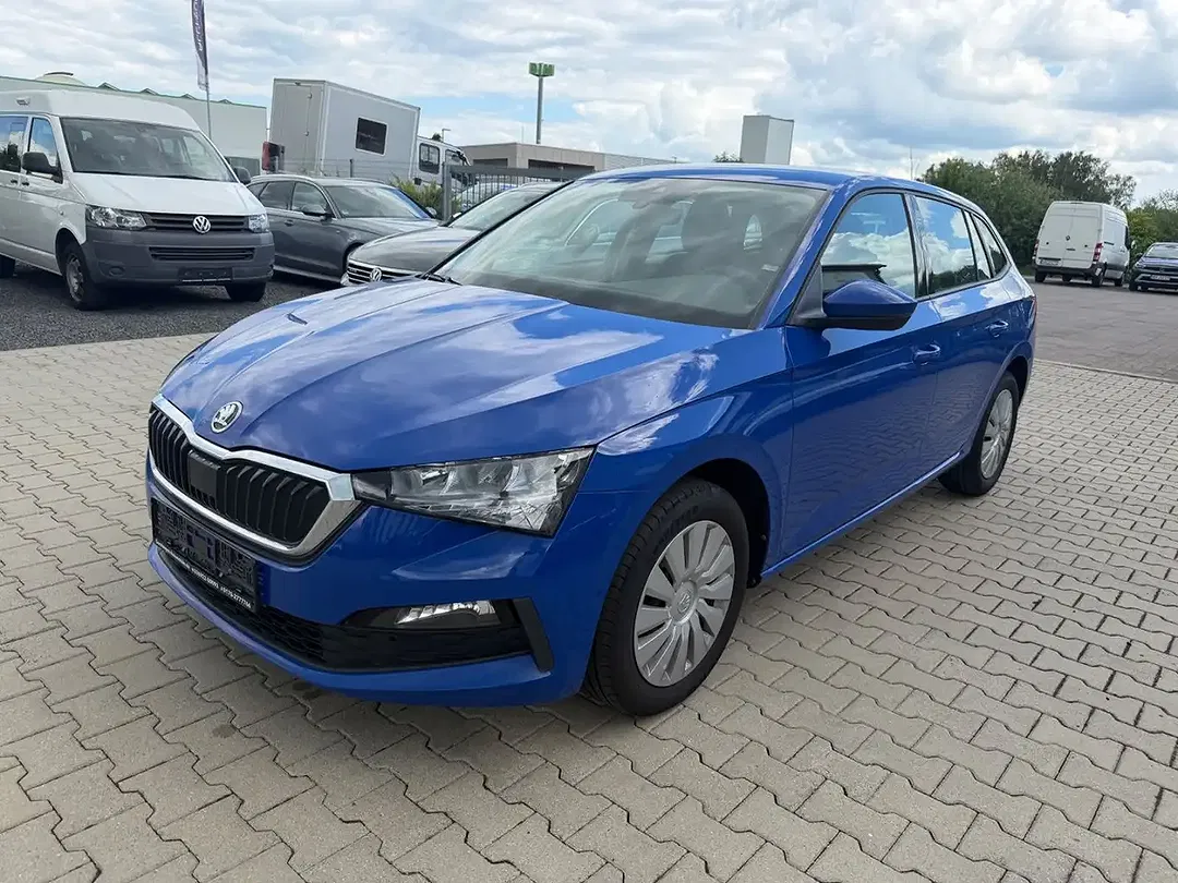 Skoda Scala - Thumbnail 1