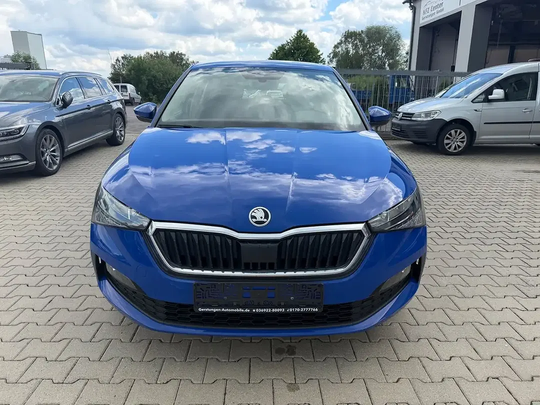 Skoda Scala - Thumbnail 2