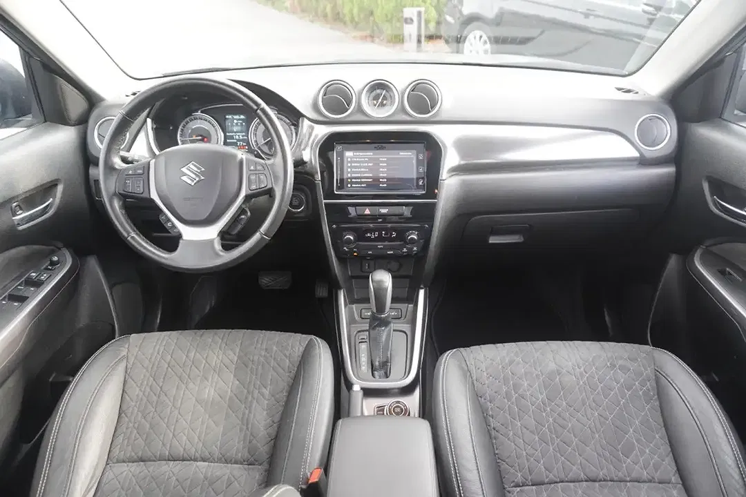 Suzuki Vitara - Thumbnail 10