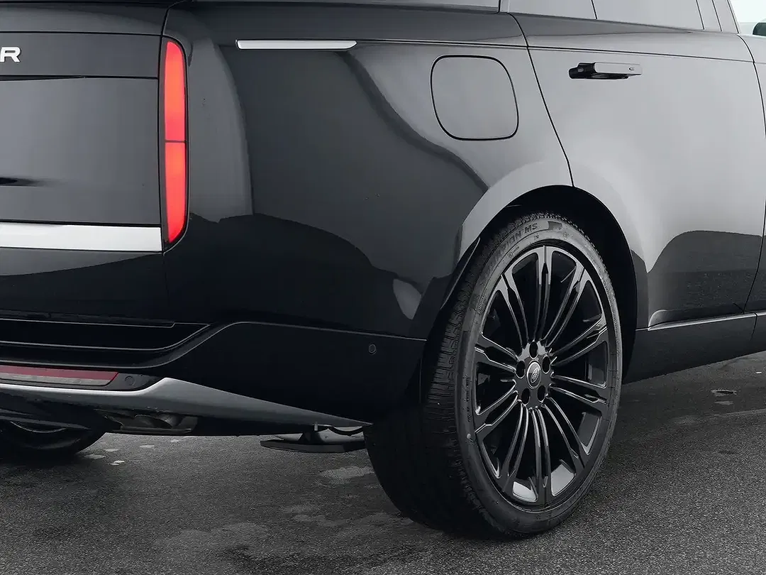 Land Rover Range Rover - Thumbnail 10