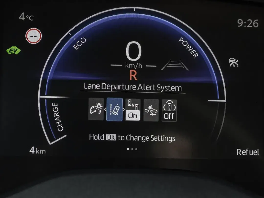 Toyota Yaris - Thumbnail 13
