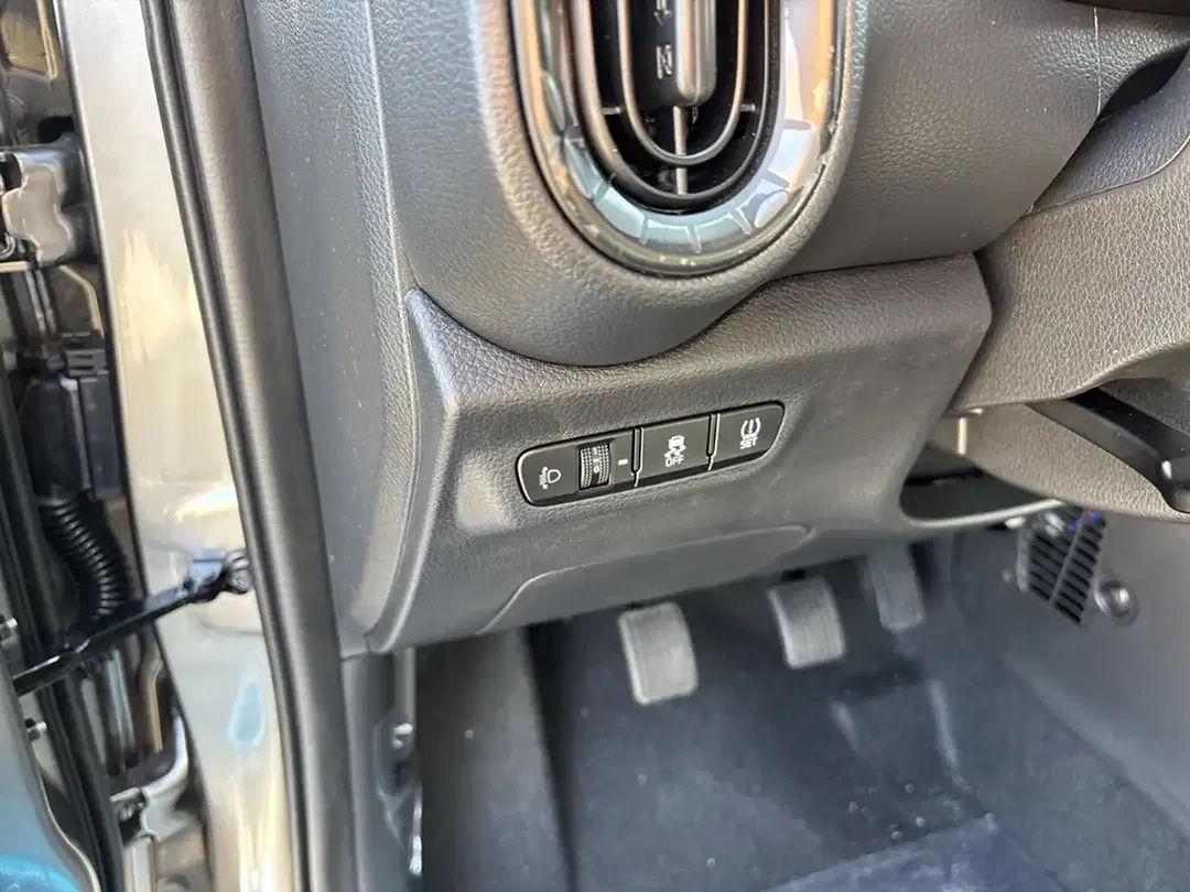 Kia Picanto - Thumbnail 10