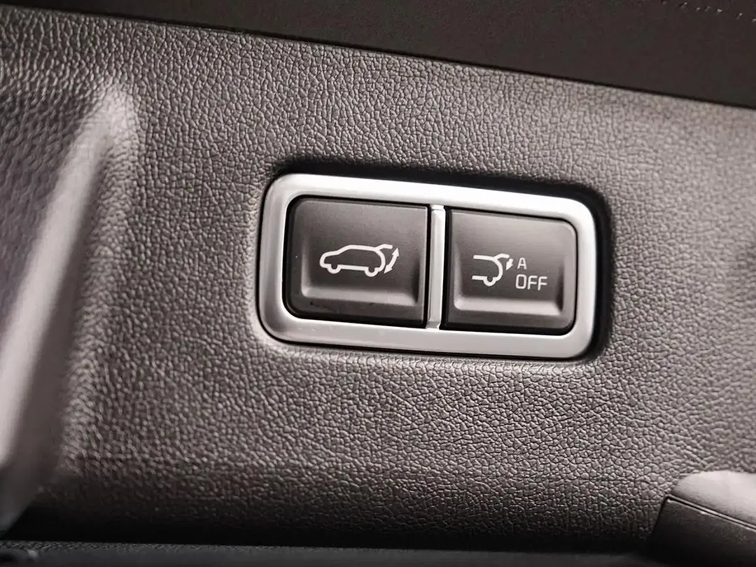 Kia Sorento - Thumbnail 10