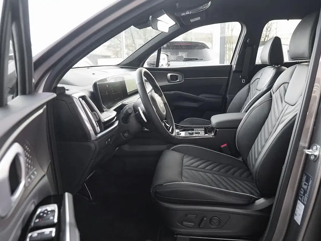Kia Sorento - Thumbnail 7