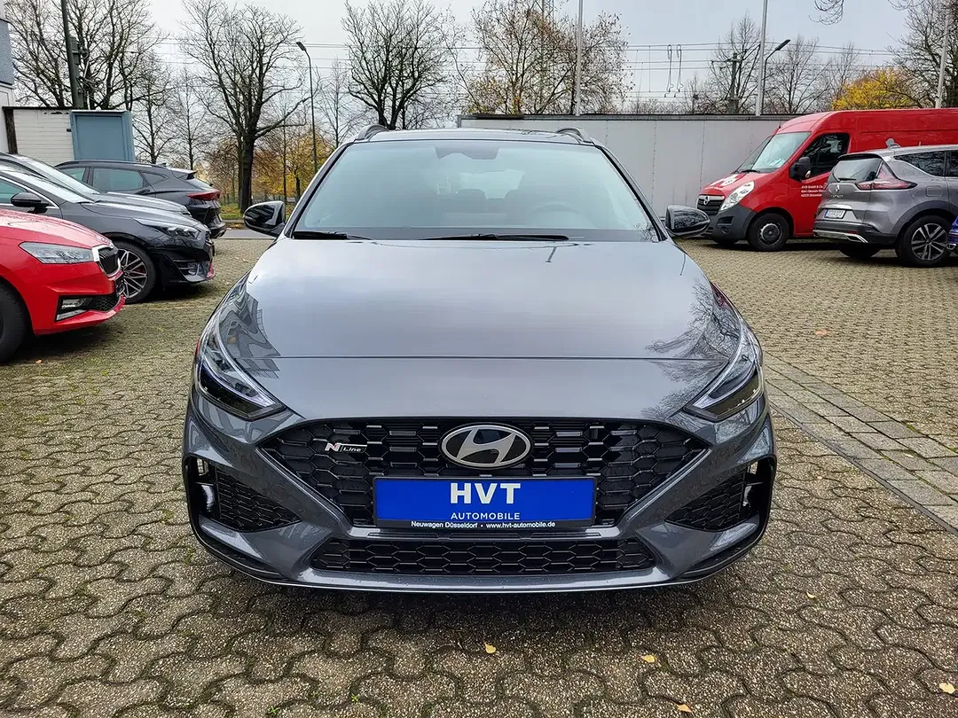 Hyundai i30 - Thumbnail 2
