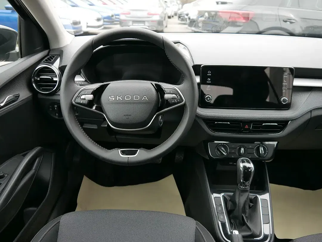 Skoda Fabia - Thumbnail 12