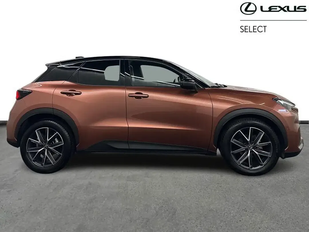 Lexus LBX - Thumbnail 14