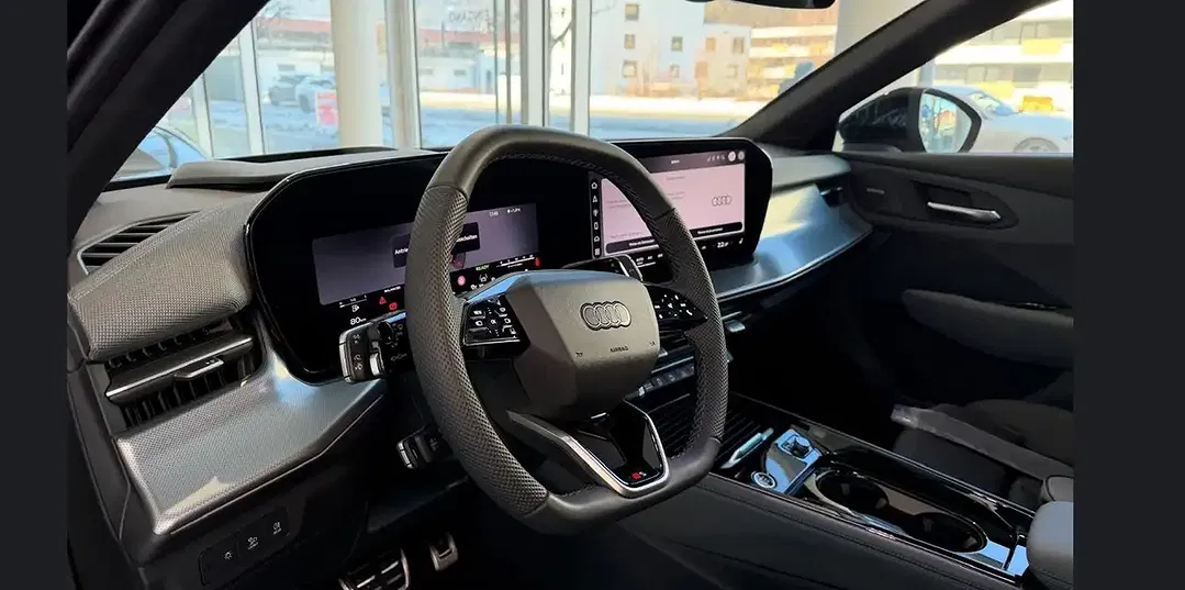 Audi Q3 - Thumbnail 7