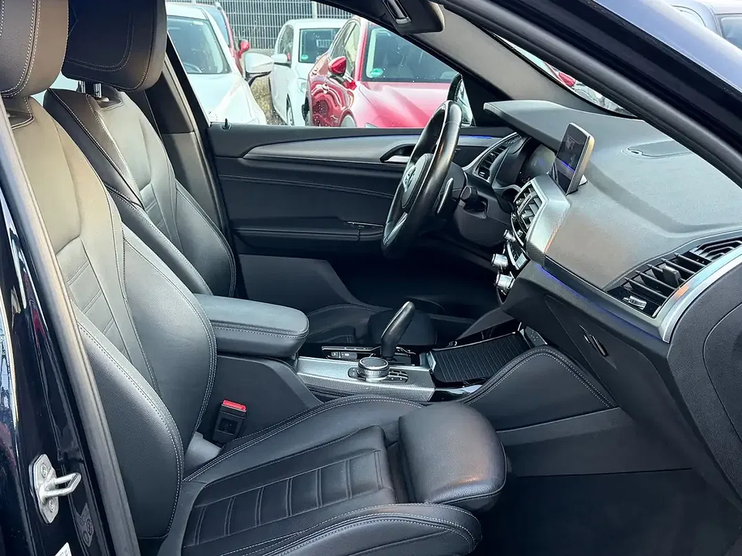 BMW X4 - Thumbnail 6
