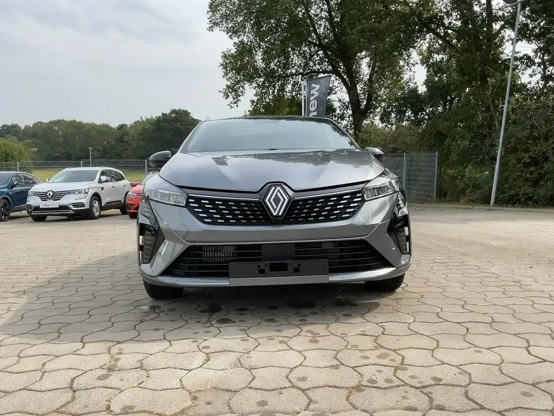 Renault Clio - Thumbnail 6