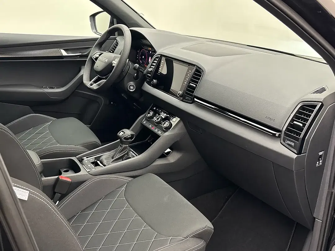 Skoda Karoq - Thumbnail 9