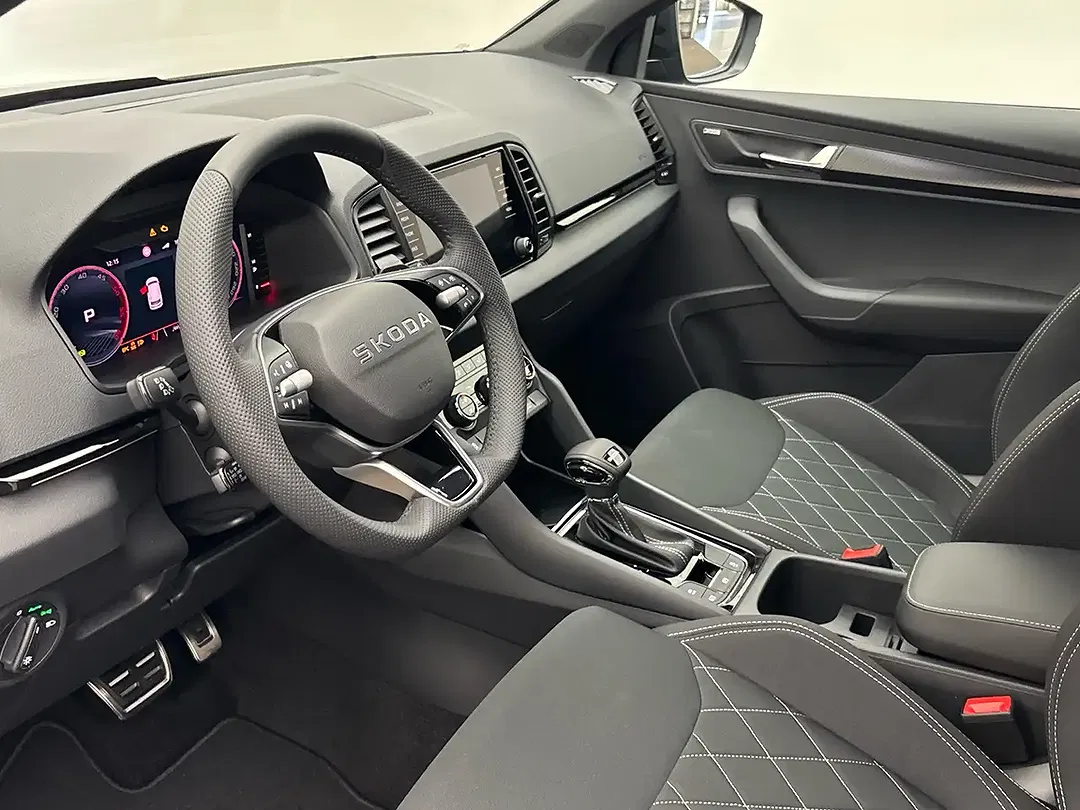 Skoda Karoq - Thumbnail 8