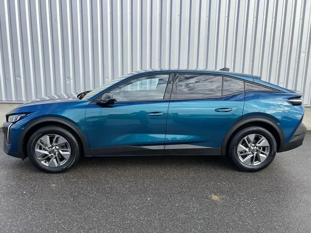 Peugeot 408 - Thumbnail 6