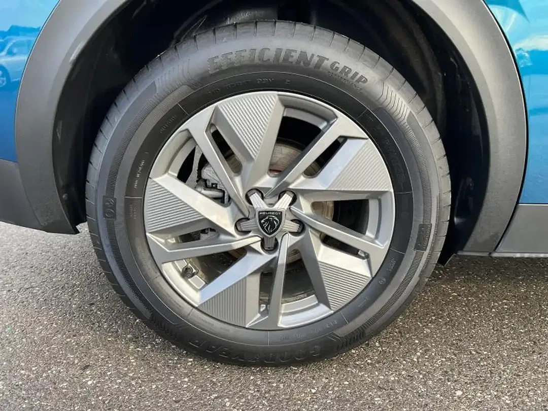 Peugeot 408 - Thumbnail 8