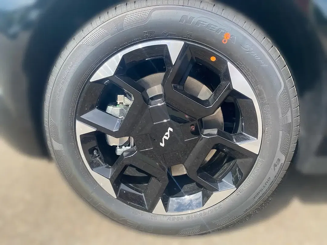 Kia EV5 - Thumbnail 8