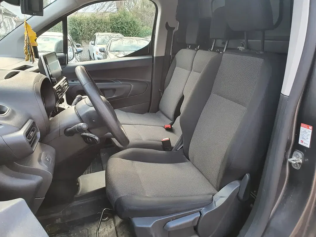 Toyota Proace City - Thumbnail 14