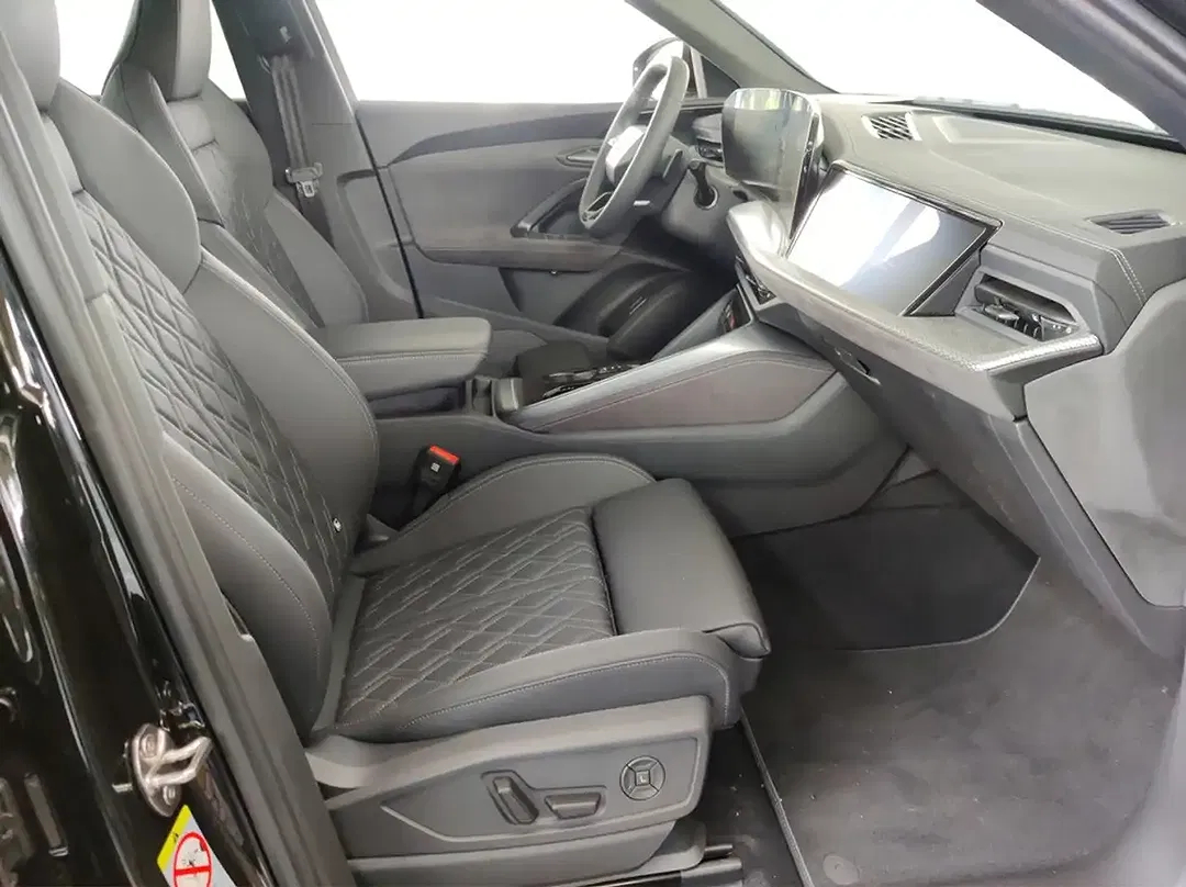 Audi SQ5 - Thumbnail 8