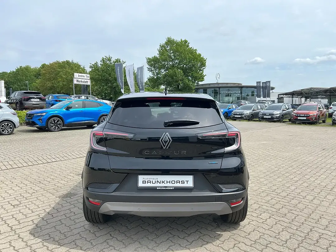 Renault Captur - Thumbnail 2