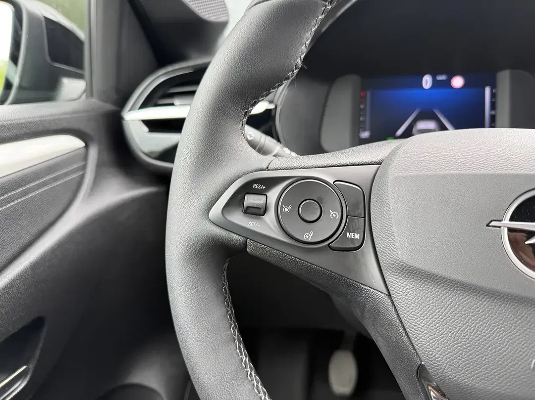 Opel Corsa - Thumbnail 23