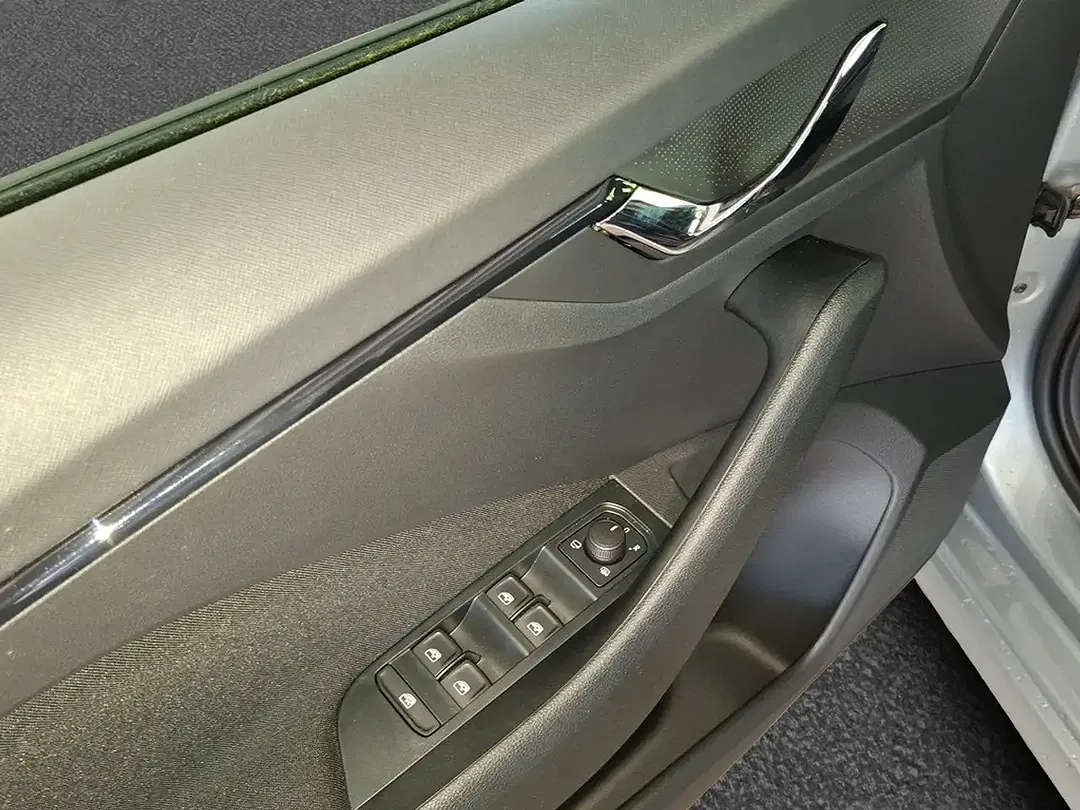 Skoda Kamiq - Thumbnail 8