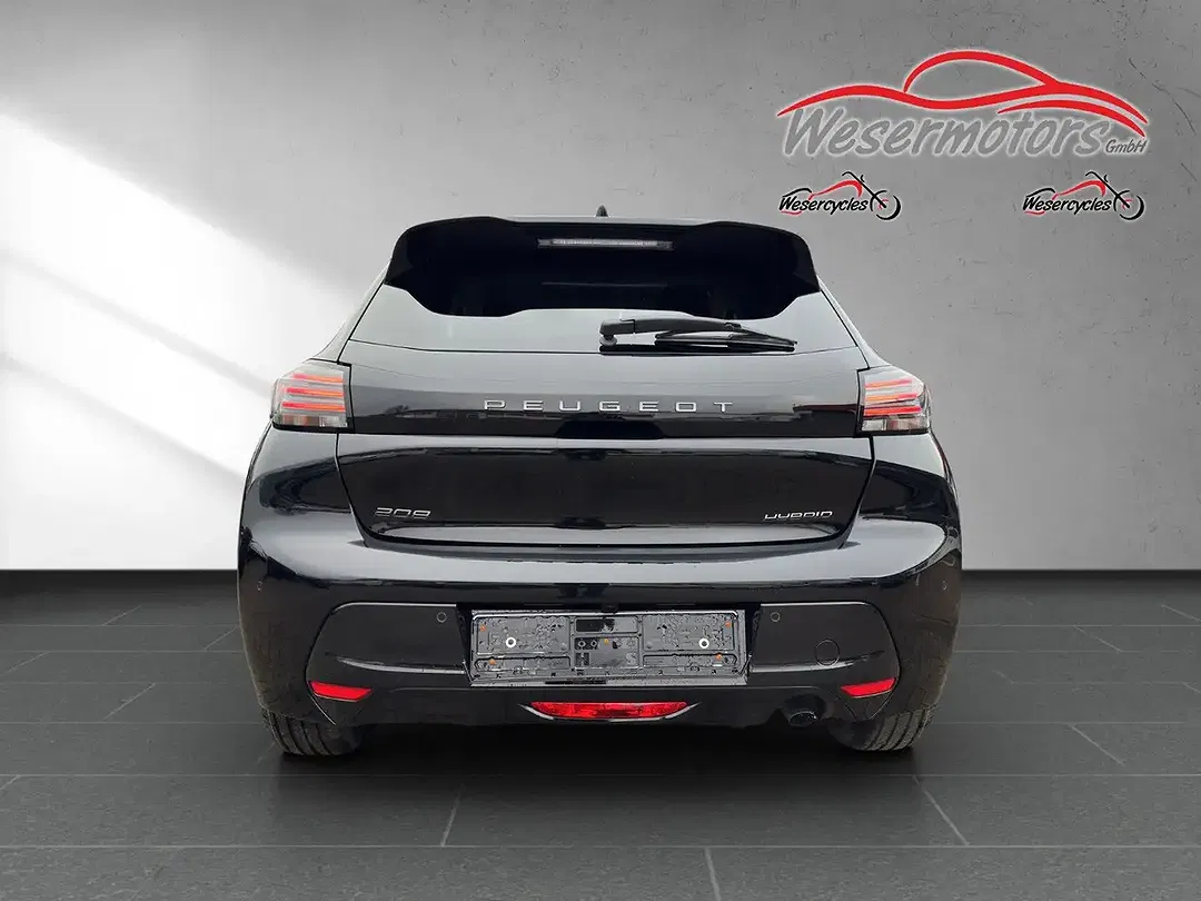 Peugeot 208 - Thumbnail 4