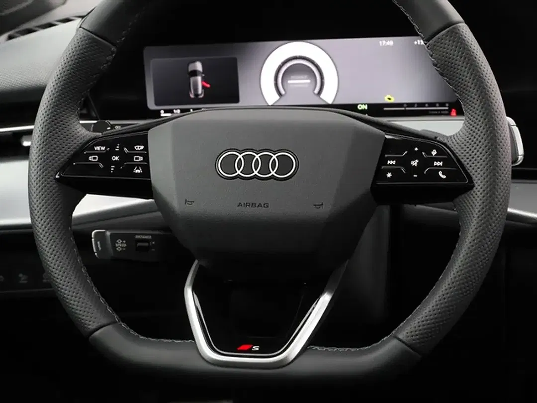 Audi Q3 - Thumbnail 13