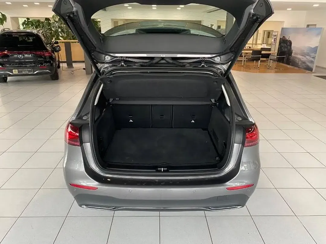 Mercedes-Benz B 180 - Thumbnail 8
