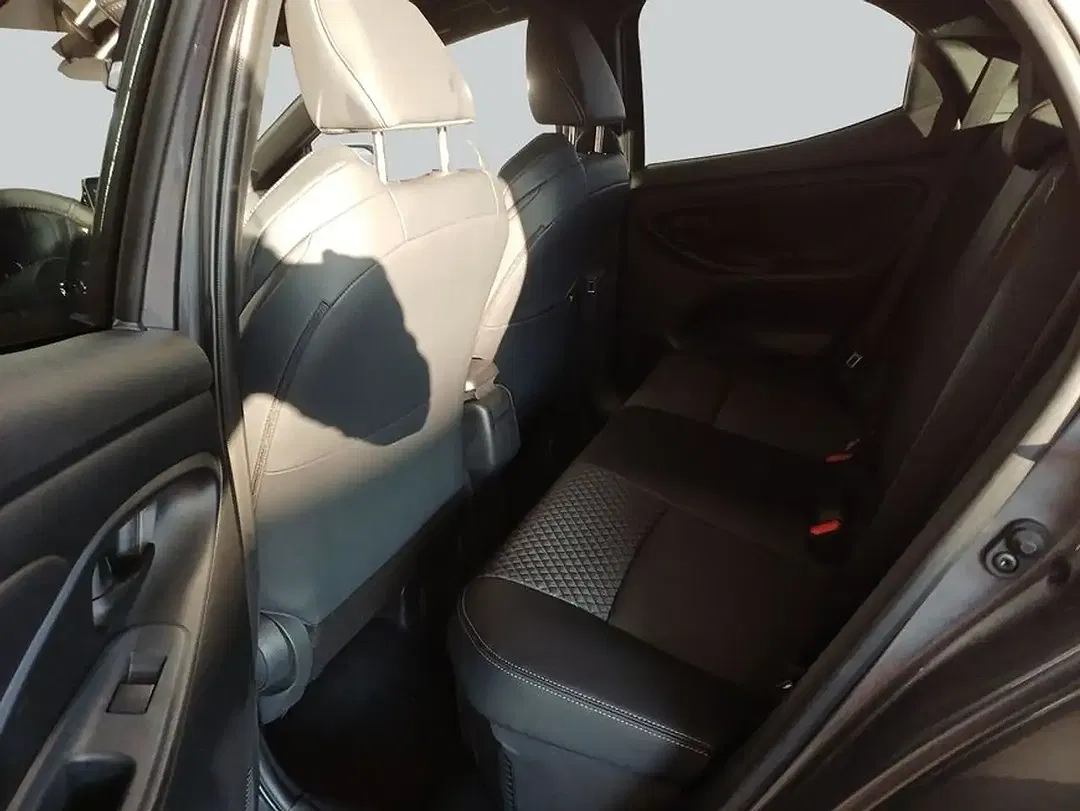 Mazda 2 - Thumbnail 10