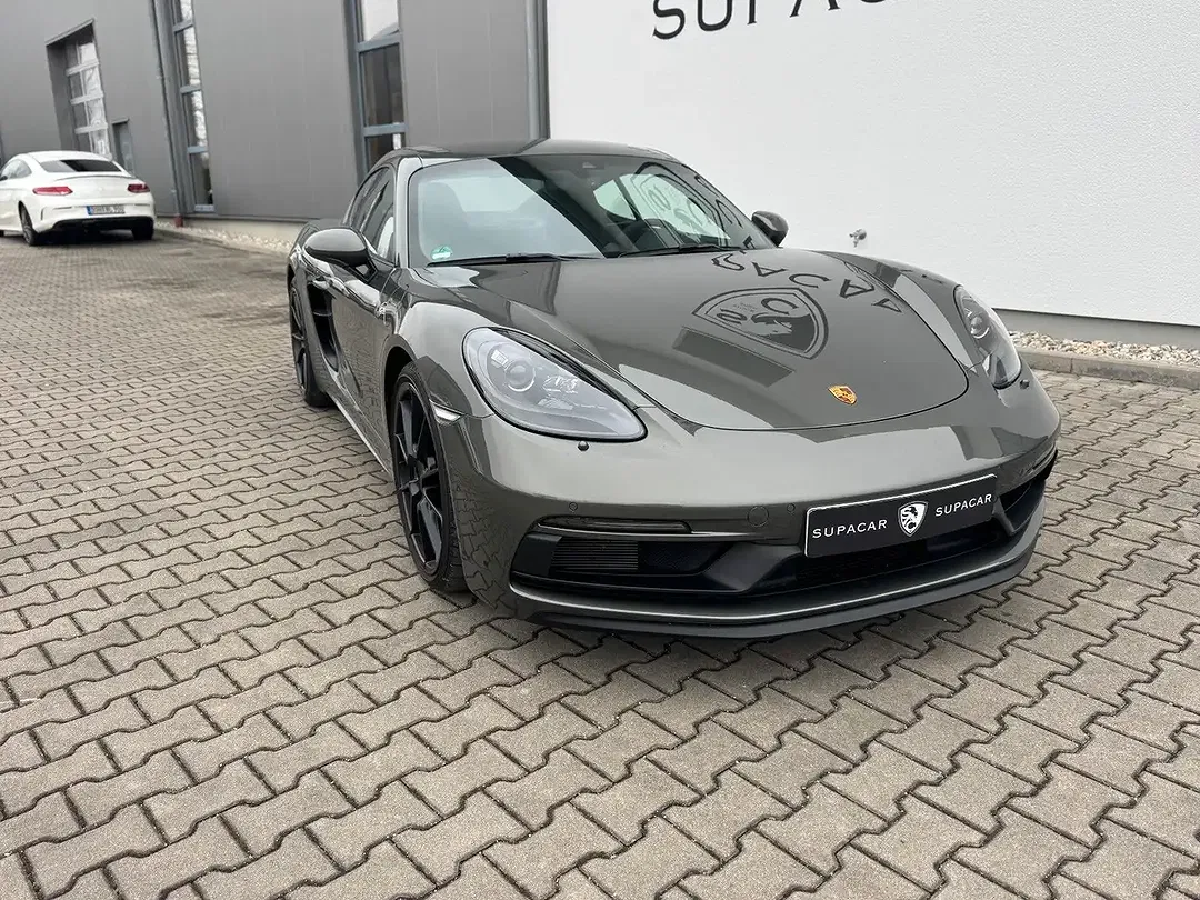 Porsche Cayman - Thumbnail 4