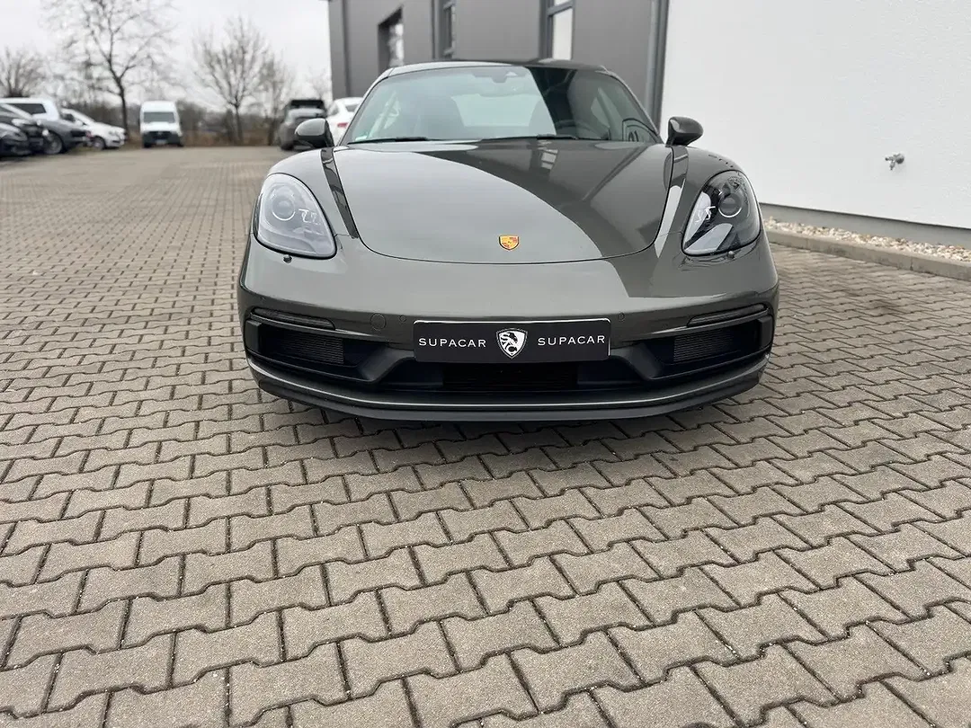 Porsche Cayman - Thumbnail 6