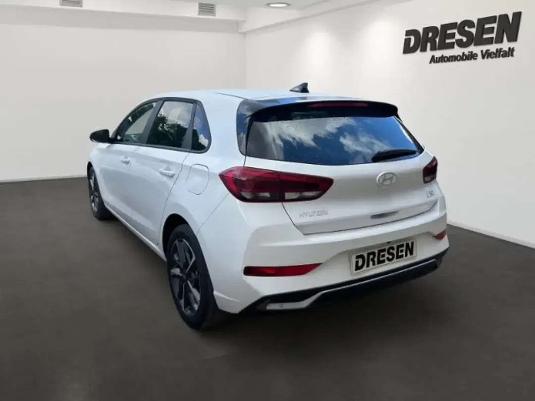 Hyundai i30 - Thumbnail 4