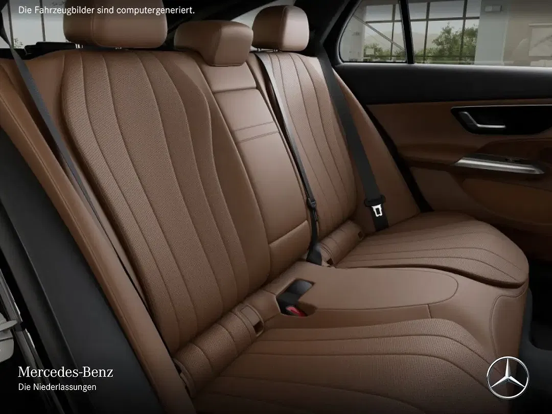 Mercedes-Benz E 220 - Thumbnail 12