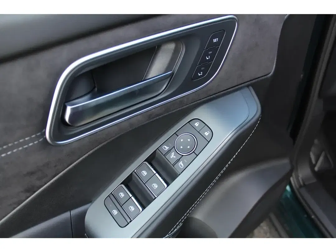 Nissan Qashqai - Thumbnail 10